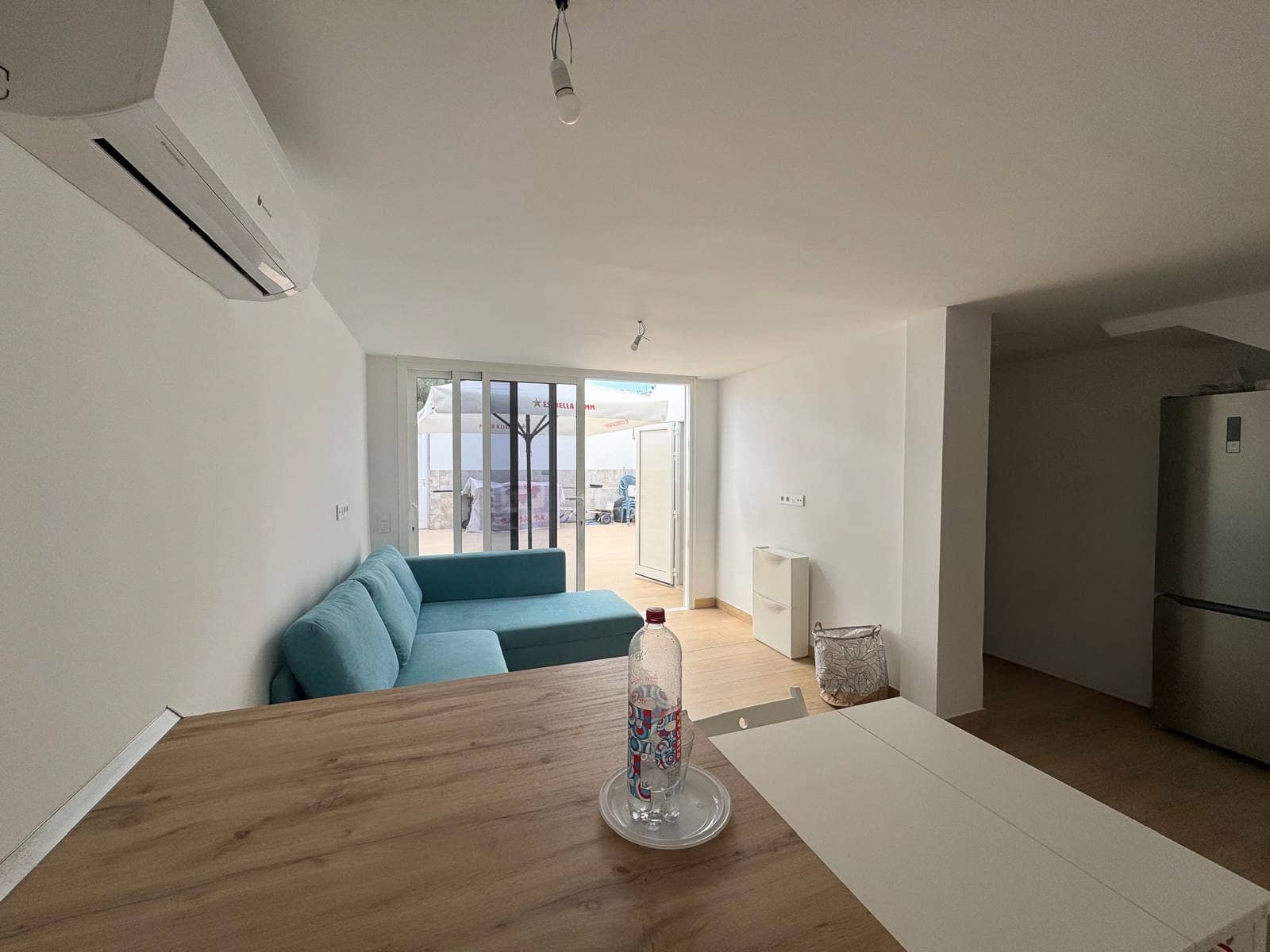 2 makuuhuone Rivitalo vuokrattavana paikassa Sonneland mukana uima-altaan 
autotalli - 1 350 € (Ref: 9764930)