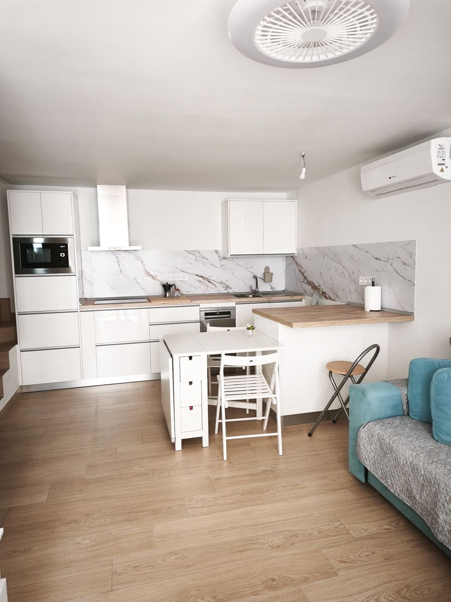 2 bedroom Terraced Villa for rent in Sonneland with pool garage - € 1,350 (Ref: 9764930)