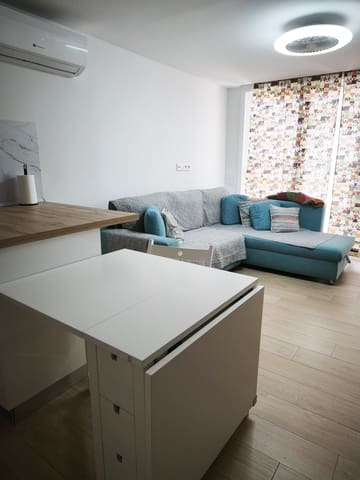 2 bedroom Terraced Villa for rent in Sonneland, San Bartolomé de Tirajana with pool garage - € 1,350 (Ref: 9764930)