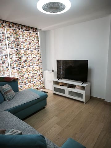 2 bedroom Terraced Villa for rent in Sonneland, San Bartolomé de Tirajana with pool garage - € 1,350 (Ref: 9764930)