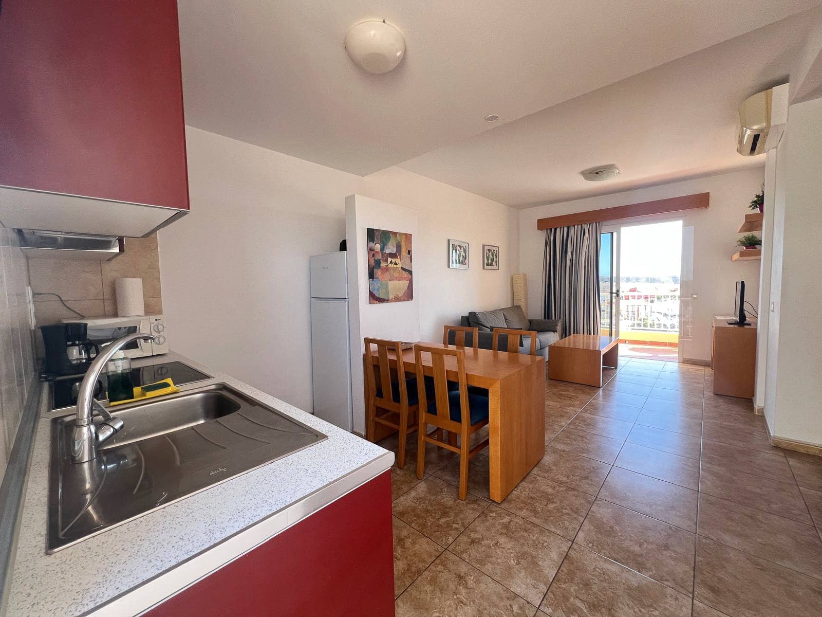 2 bedroom Apartment for rent in Arguineguin with pool - € 1,350 (Ref: 9765301)