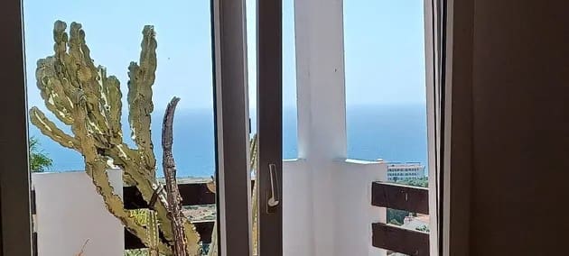 3 soveværelse Lejlighed til salg i Manilva med swimmingpool - € 285.000 (Ref: 9788747)