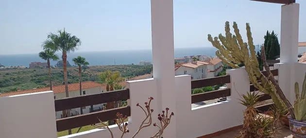 3 soveværelse Lejlighed til salg i Manilva med swimmingpool - € 285.000 (Ref: 9788747)