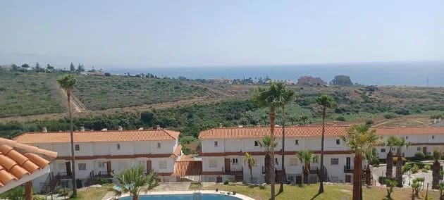 3 soveværelse Lejlighed til salg i Manilva med swimmingpool - € 285.000 (Ref: 9788747)