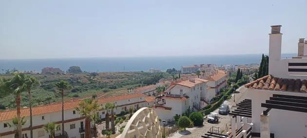 3 soveværelse Lejlighed til salg i Manilva med swimmingpool - € 285.000 (Ref: 9788747)