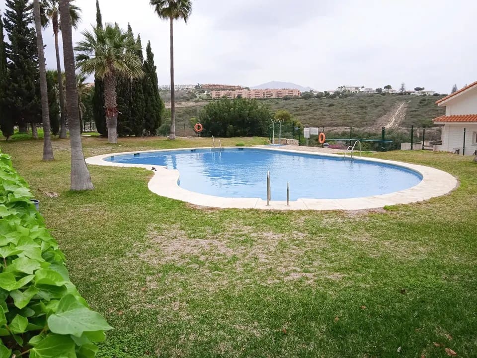 3 soveværelse Lejlighed til salg i Manilva med swimmingpool - € 285.000 (Ref: 9788747)