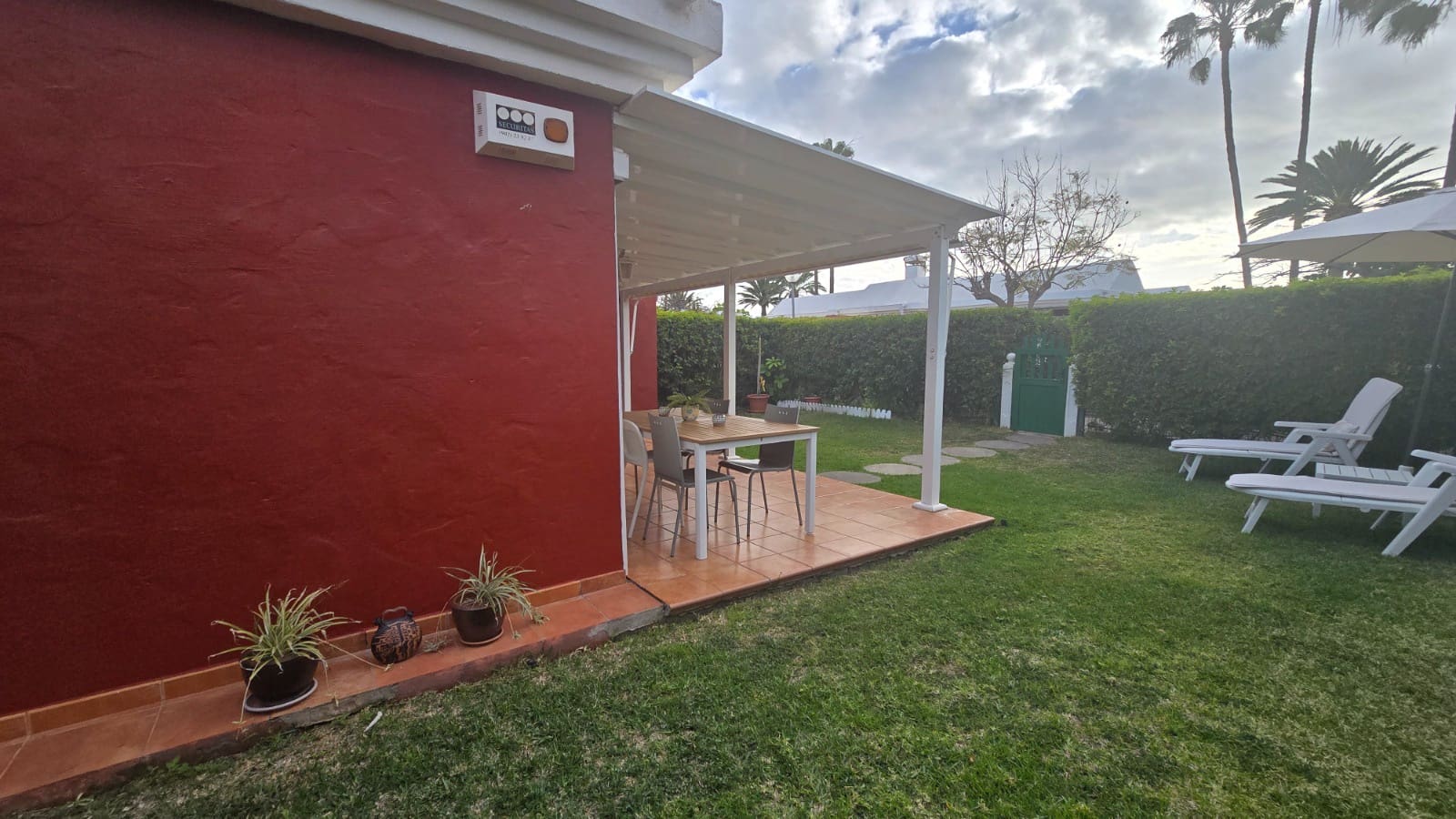 3 sypialnia Bungalow do wynajęcia w Maspalomas z basenem - 2 000 € (Ref: 9821854)