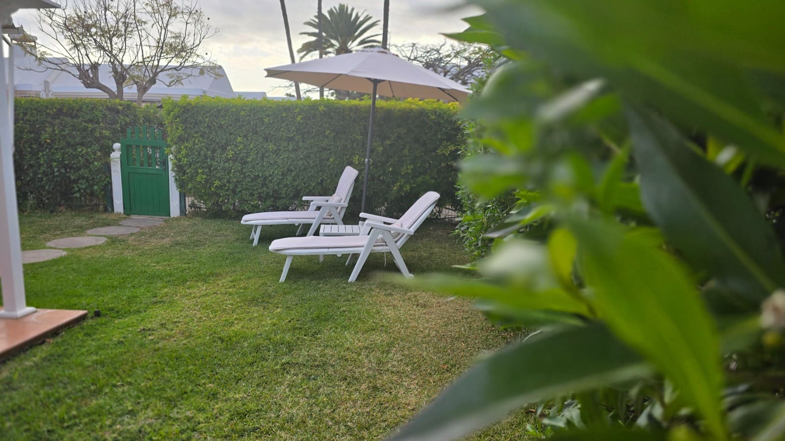 3 sypialnia Bungalow do wynajęcia w Maspalomas z basenem - 2 000 € (Ref: 9821854)
