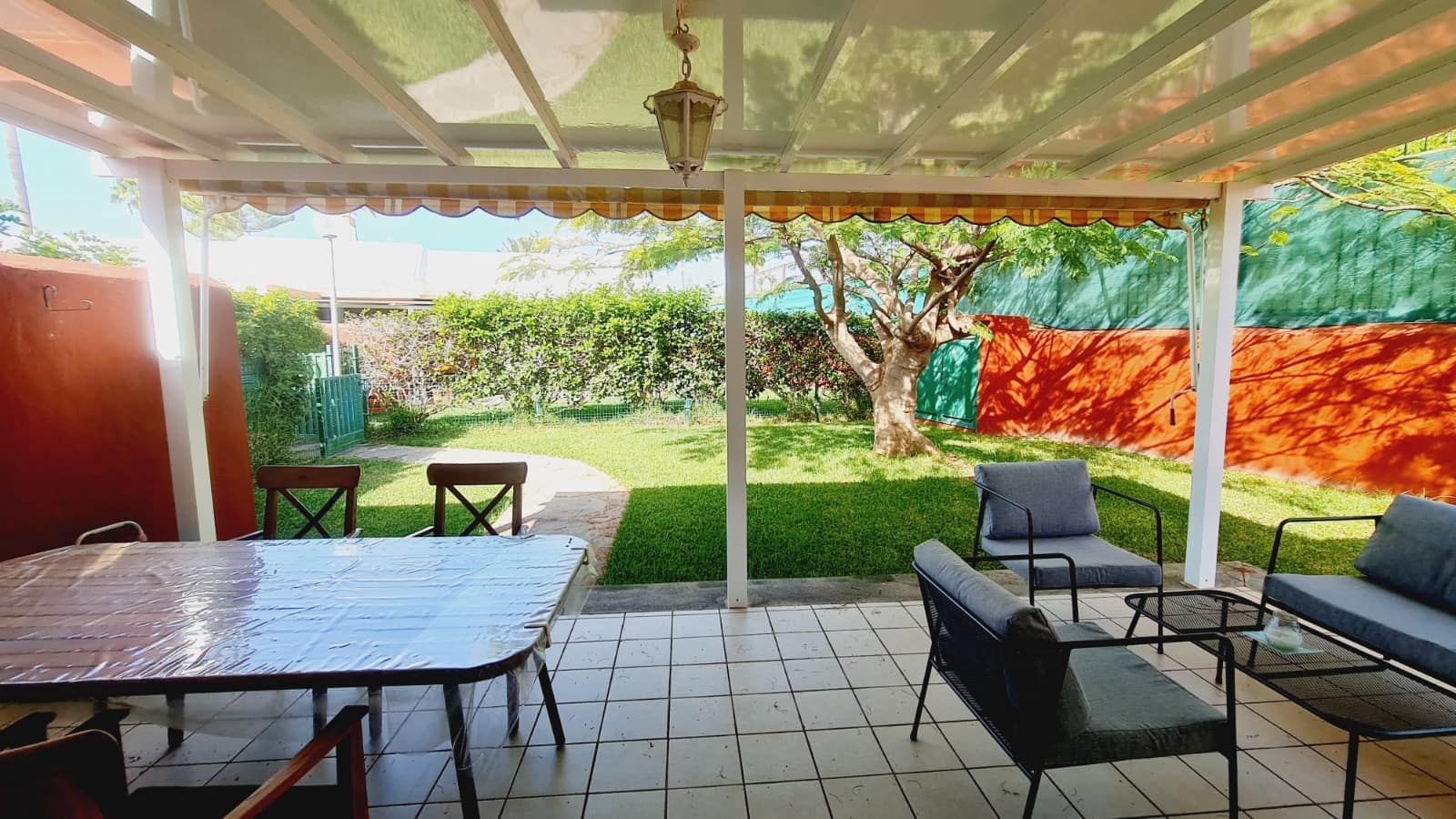 3 sypialnia Bungalow do wynajęcia w Maspalomas z basenem - 1 800 € (Ref: 9821855)