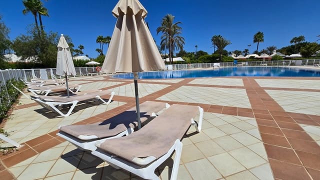 3 soveværelse Bungalow til leje i Maspalomas, San Bartolomé de Tirajana med swimmingpool - € 1.800 (Ref: 9821855)