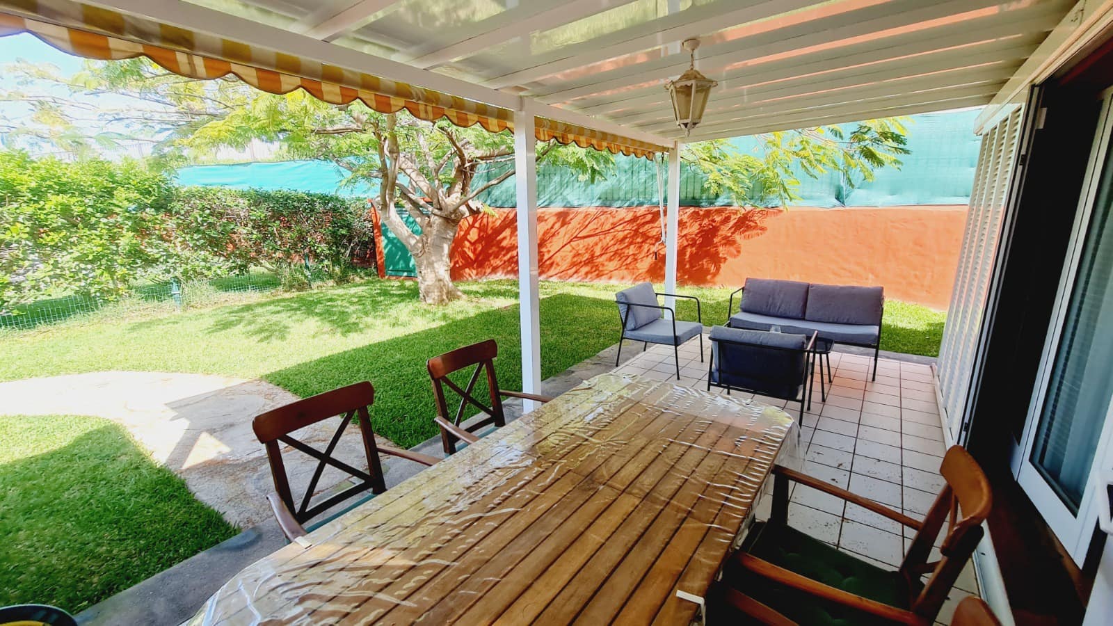 3 sypialnia Bungalow do wynajęcia w Maspalomas z basenem - 1 800 € (Ref: 9821855)