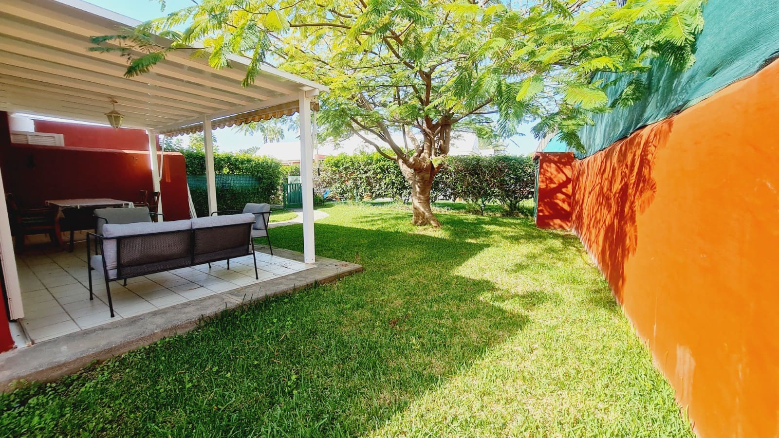 3 sypialnia Bungalow do wynajęcia w Maspalomas z basenem - 1 800 € (Ref: 9821855)