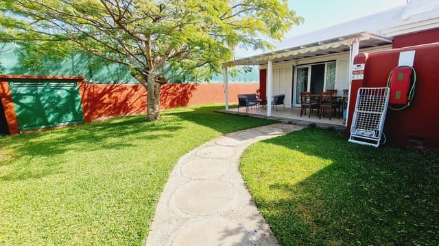 3 soveværelse Bungalow til leje i Maspalomas, San Bartolomé de Tirajana med swimmingpool - € 1.800 (Ref: 9821855)