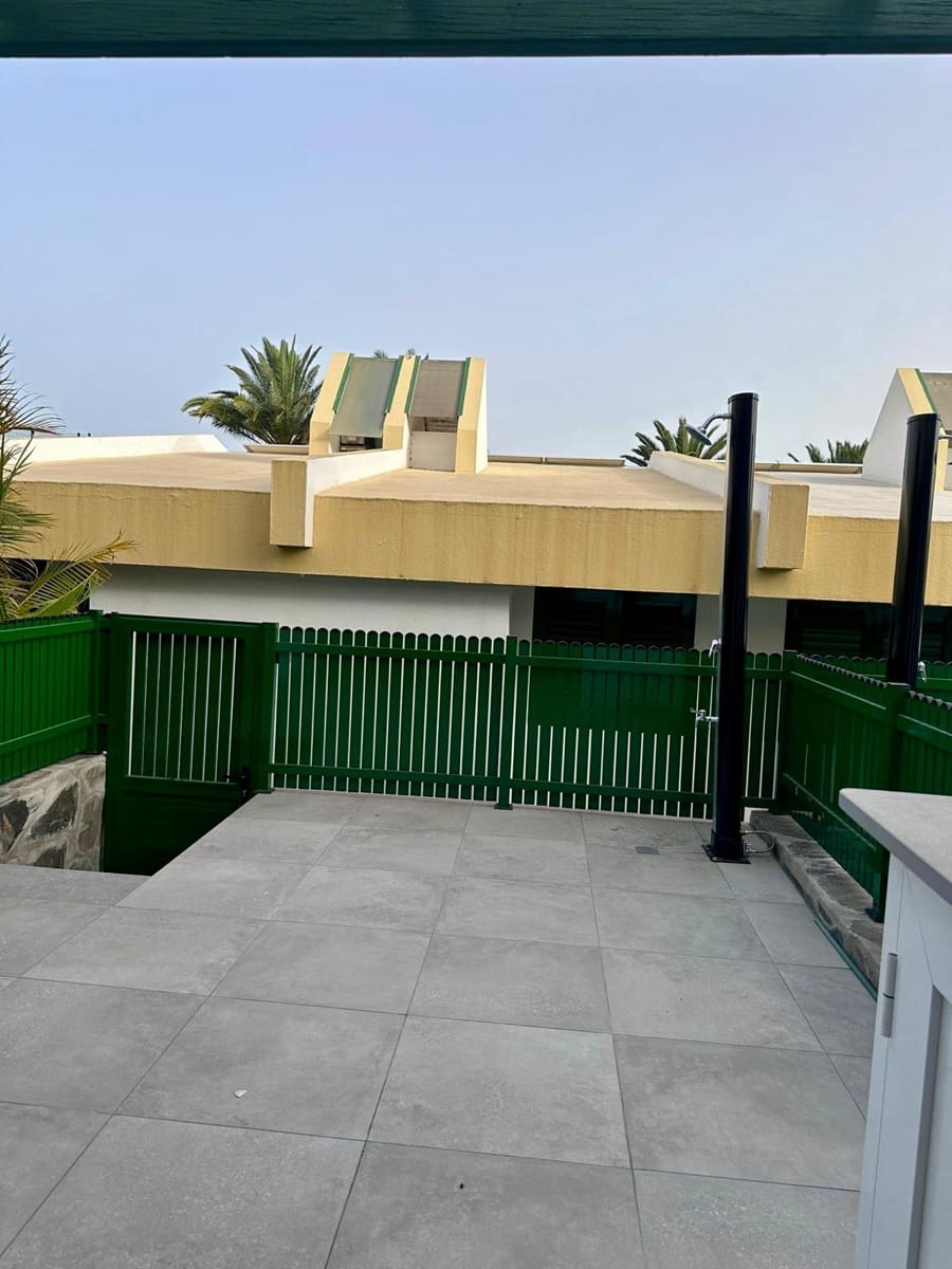 1 bedroom Bungalow for rent in Maspalomas with pool - € 1,200 (Ref: 9870563)