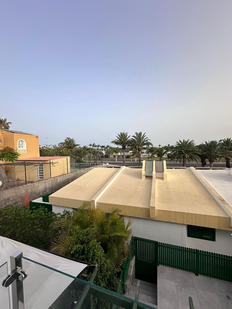 1 bedroom Bungalow for rent in Maspalomas with pool - € 1,200 (Ref: 9870563)