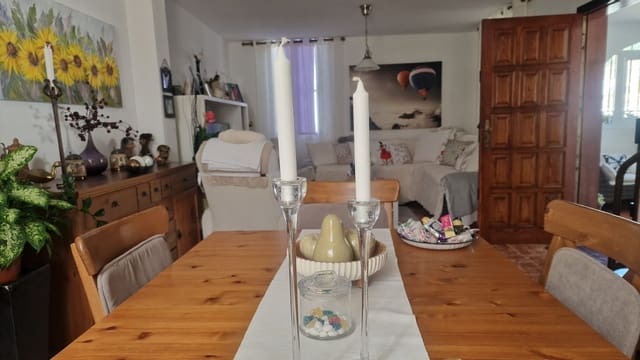 3 soveværelse Rækkehus til leje i Puerto Rico, Mogán - € 1.500 (Ref: 9953617)