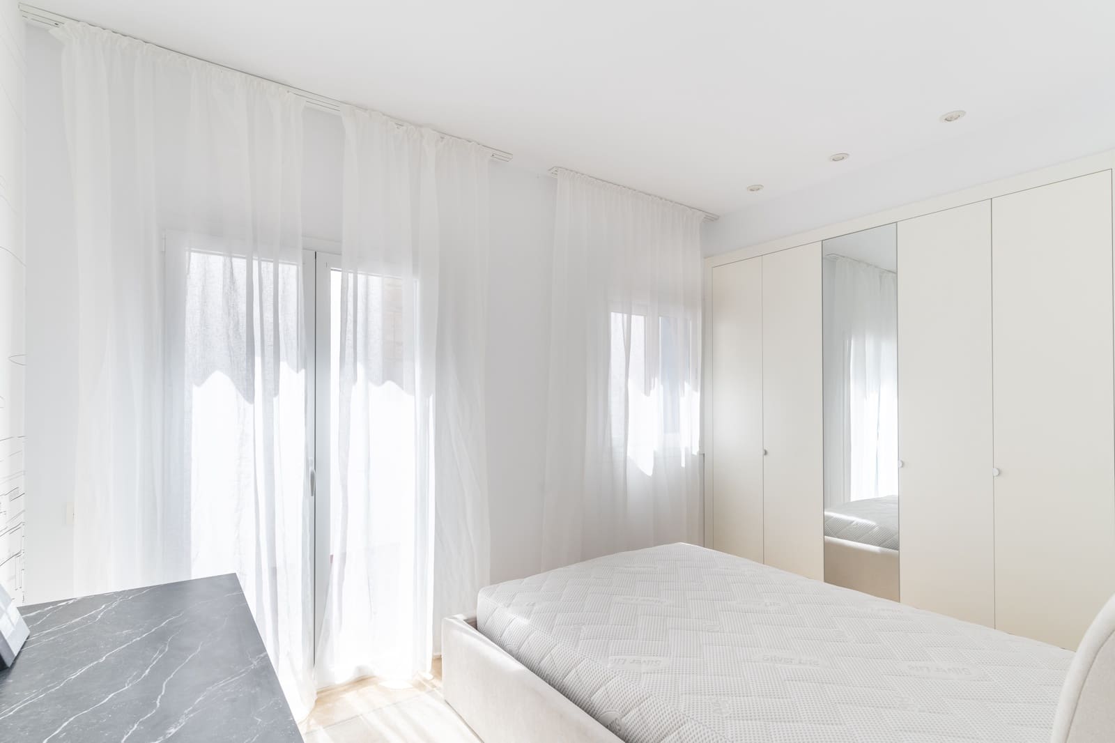 3 sovrum Lägenhet till salu i Benahavis med pool garage - 670 000 € (Ref: 9953643)