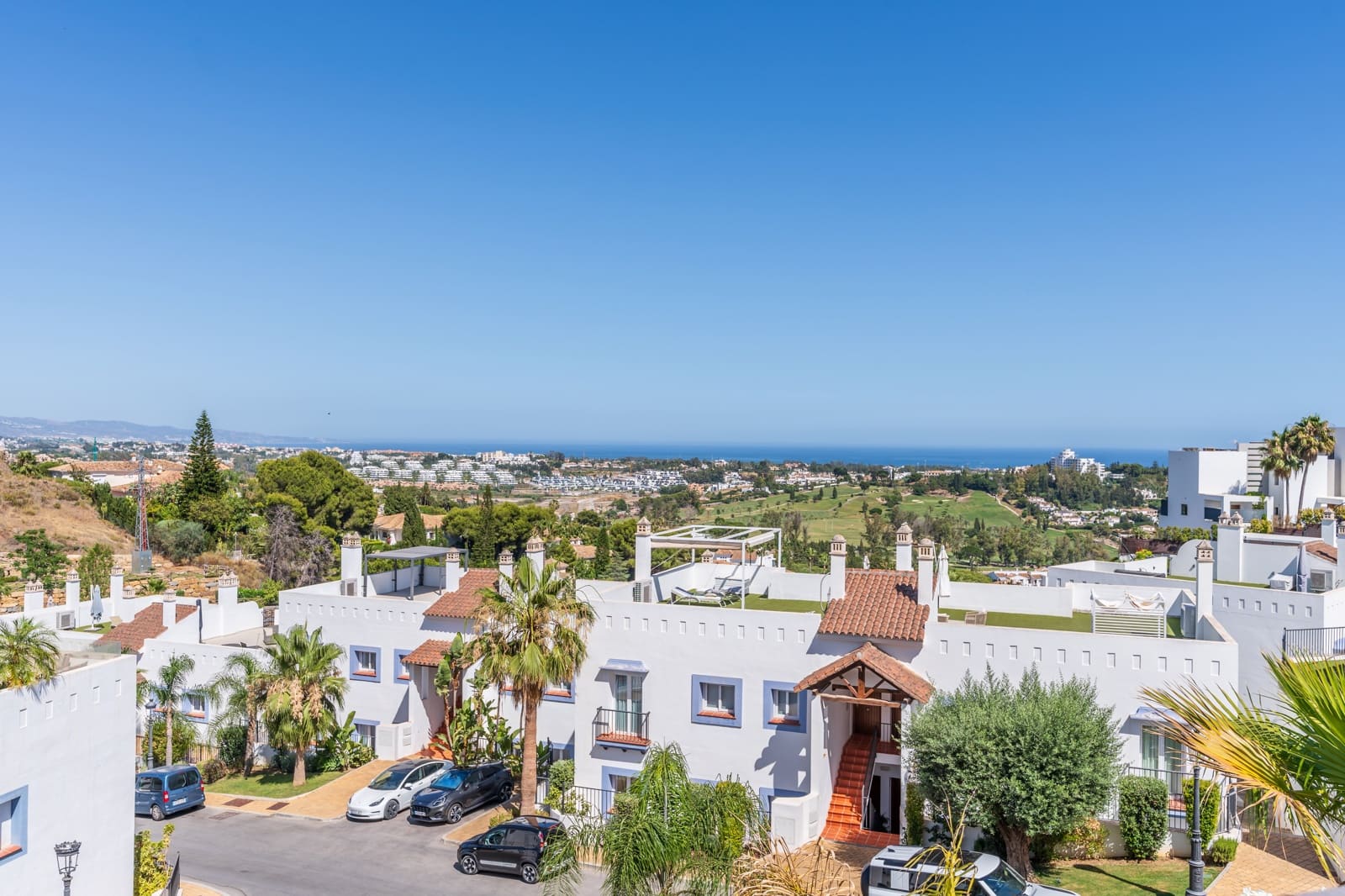 3 sovrum Lägenhet till salu i Benahavis med pool garage - 670 000 € (Ref: 9953643)