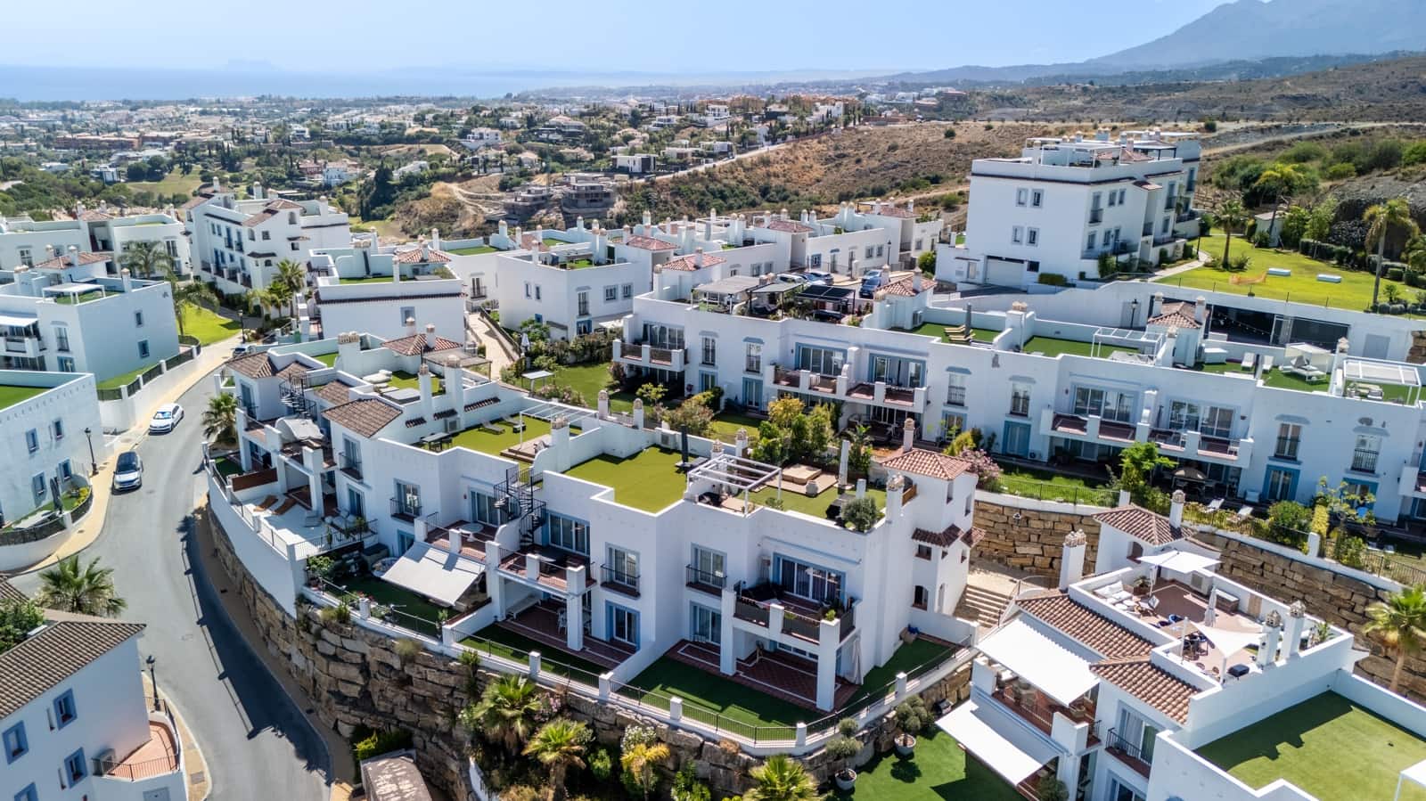 3 sovrum Lägenhet till salu i Benahavis med pool garage - 670 000 € (Ref: 9953643)
