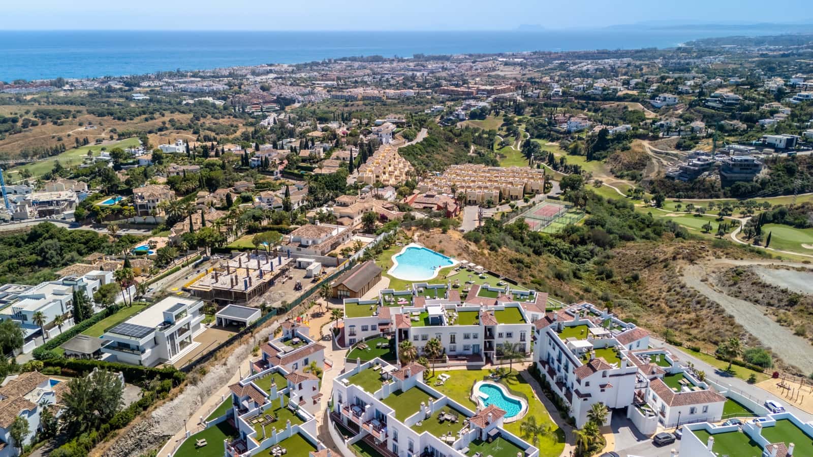 3 sovrum Lägenhet till salu i Benahavis med pool garage - 670 000 € (Ref: 9953643)