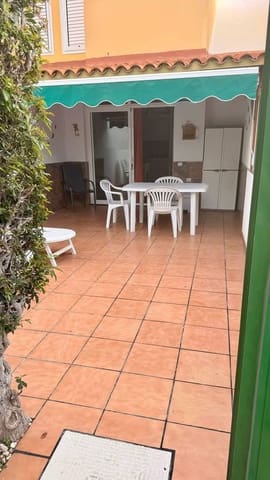 1 makuuhuone Huoneisto vuokrattavana paikassa Sonneland, San Bartolomé de Tirajana mukana uima-altaan - 1 100 € (Ref: 9954660)