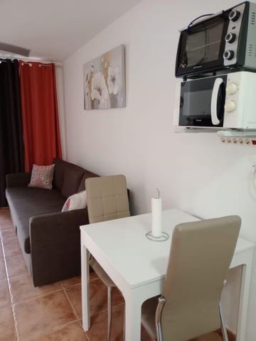 1 makuuhuone Huoneisto vuokrattavana paikassa Sonneland, San Bartolomé de Tirajana mukana uima-altaan - 1 100 € (Ref: 9954660)