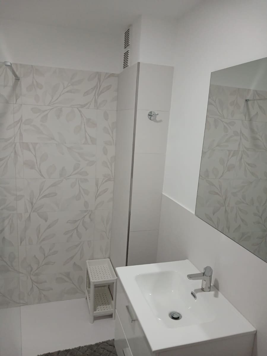 Studio for rent in Las Palmas de Gran Canaria with pool - € 850 (Ref: 9955456)