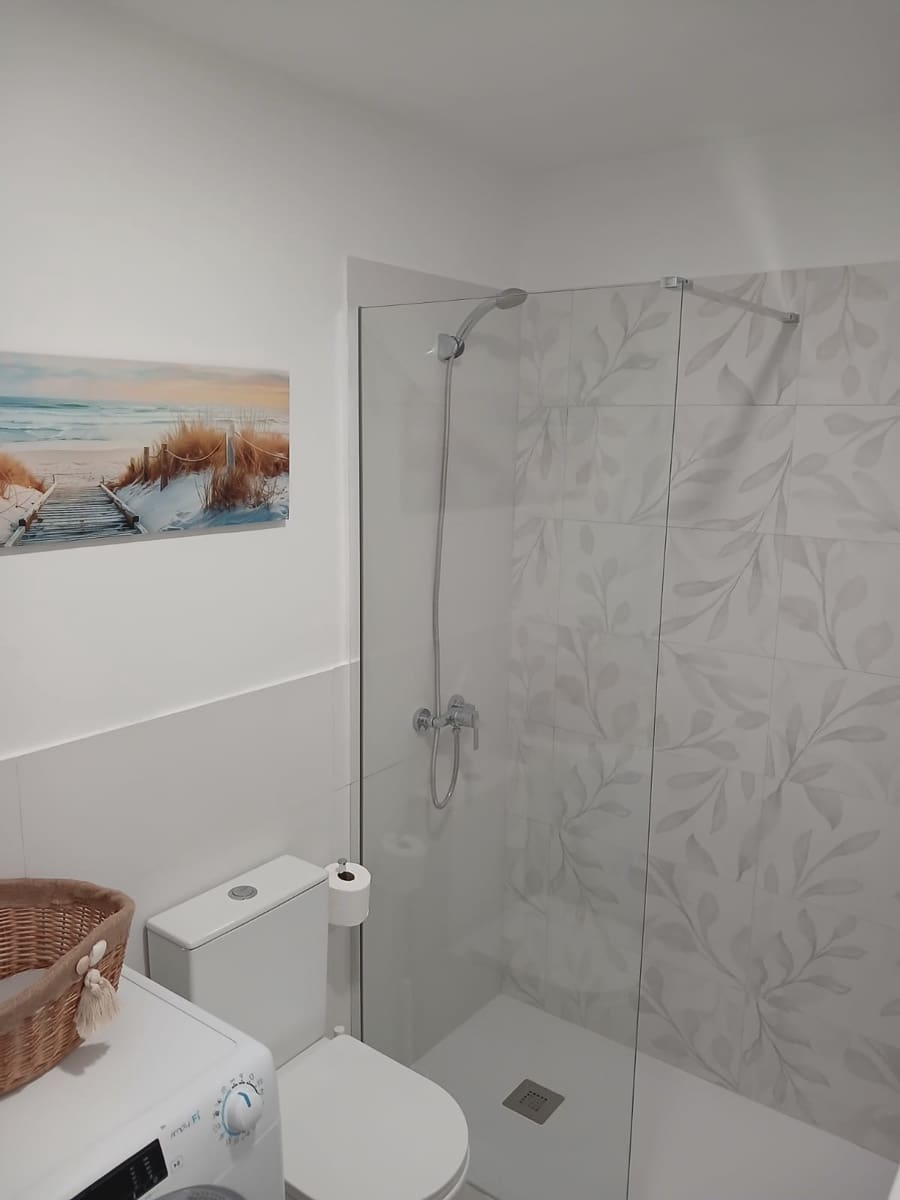Studio for rent in Las Palmas de Gran Canaria with pool - € 850 (Ref: 9955456)
