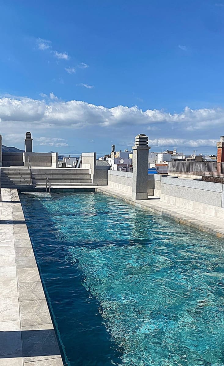 Studio for rent in Las Palmas de Gran Canaria with pool - € 850 (Ref: 9955456)