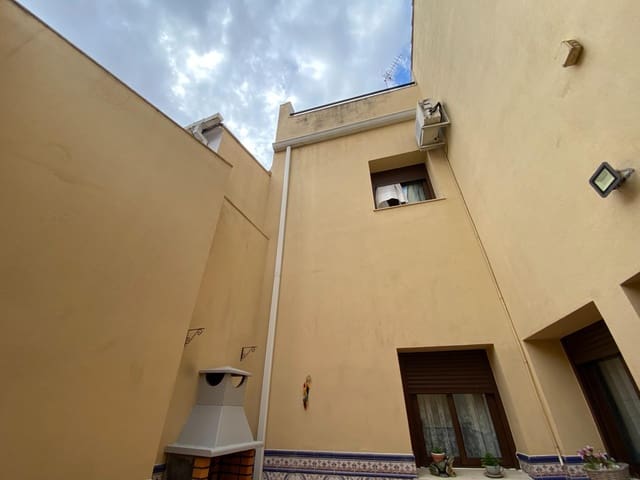 4 chambre Maison de Ville à vendre à Montemolín - 135 000 € (Ref: 10027421)