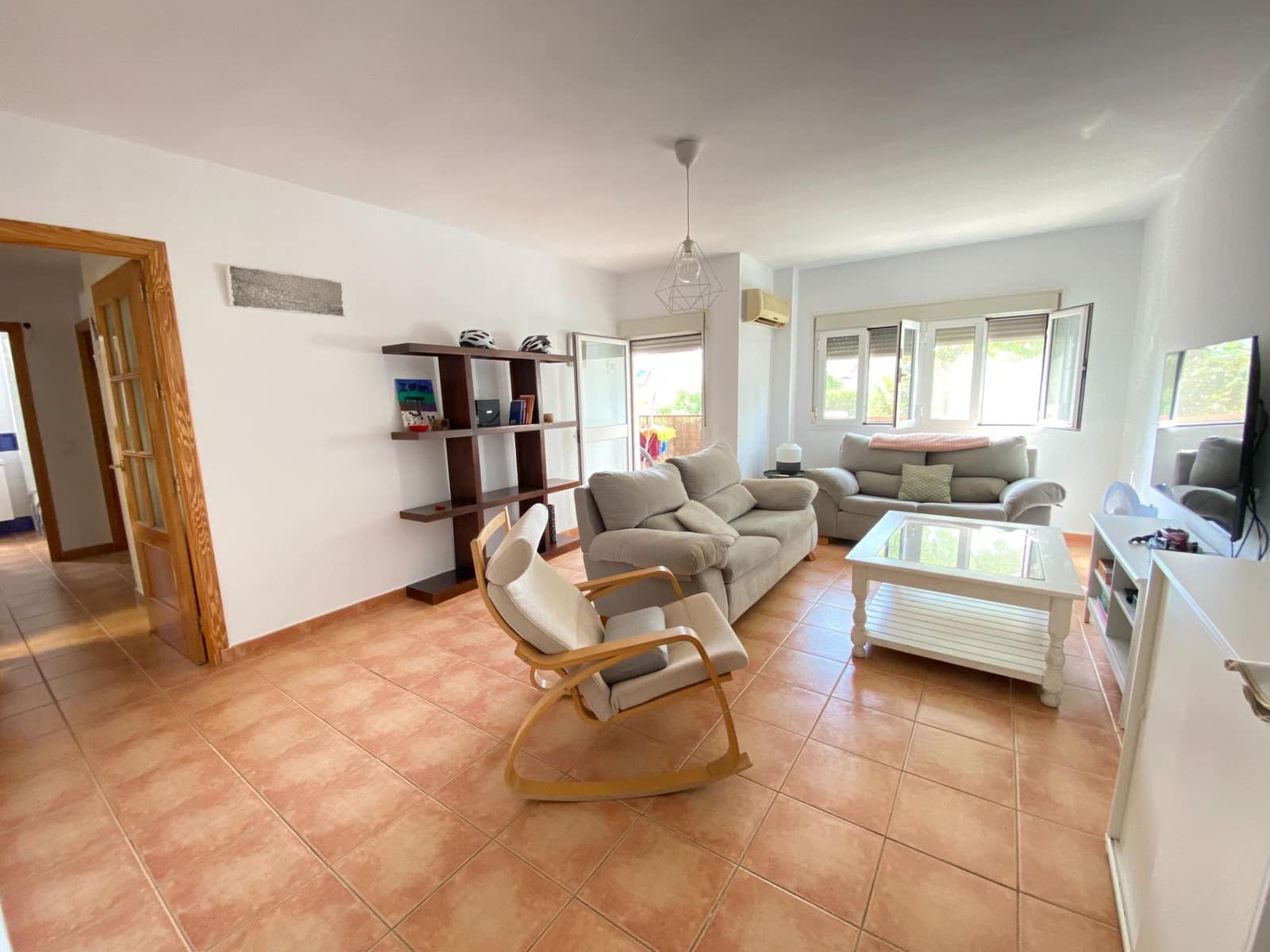 3 slaapkamer Flat te koop in Mairena del Aljarafe met zwembad - € 264.000 (Ref: 10037534)