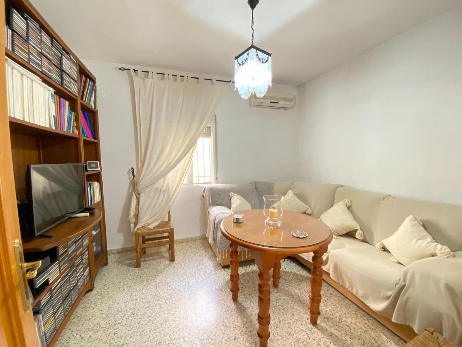 4 soveværelse Villa til salg i Dos Hermanas - € 290.000 (Ref: 10043138)