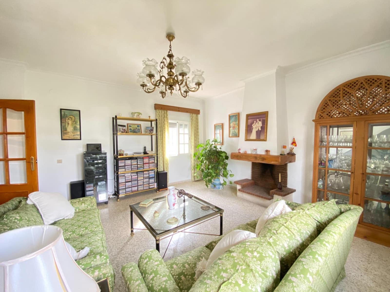 4 soveværelse Villa til salg i Dos Hermanas - € 290.000 (Ref: 10043138)