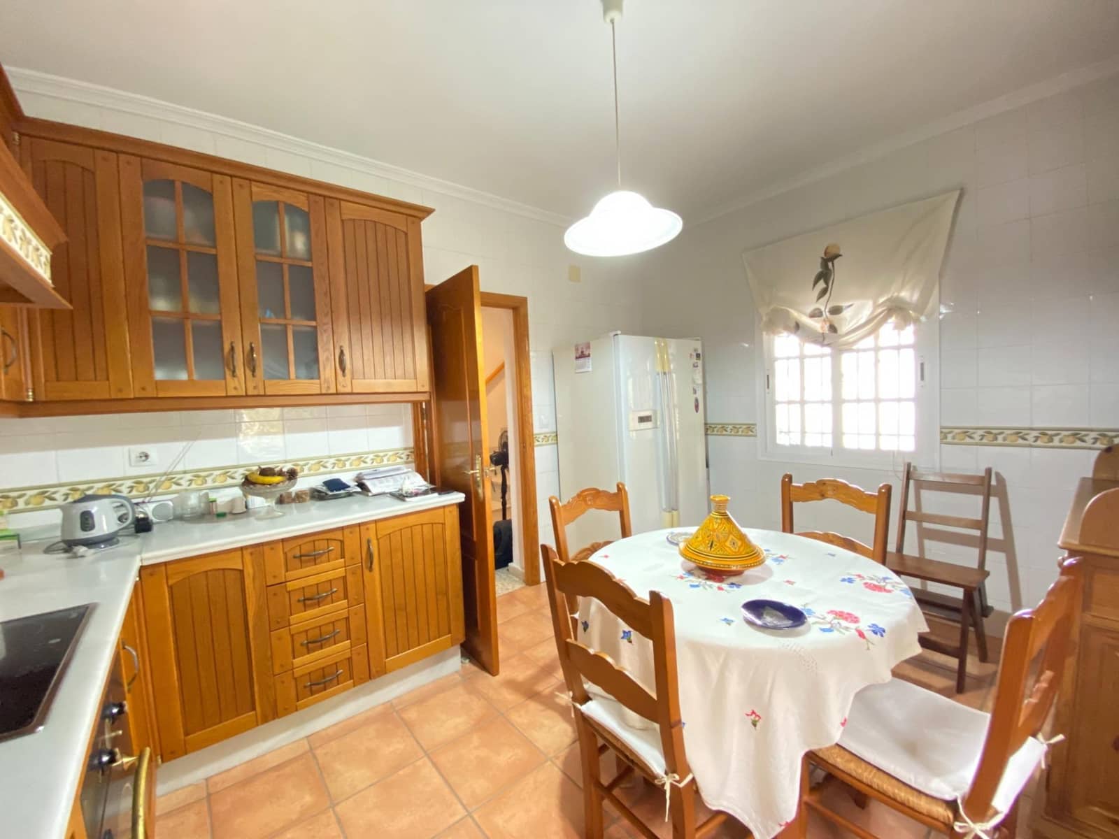 4 soveværelse Villa til salg i Dos Hermanas - € 290.000 (Ref: 10043138)