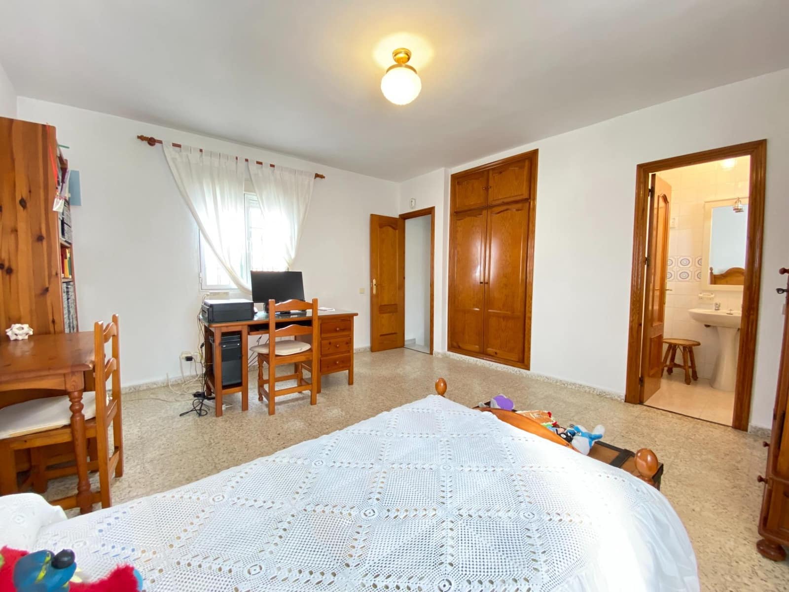 4 soveværelse Villa til salg i Dos Hermanas - € 290.000 (Ref: 10043138)