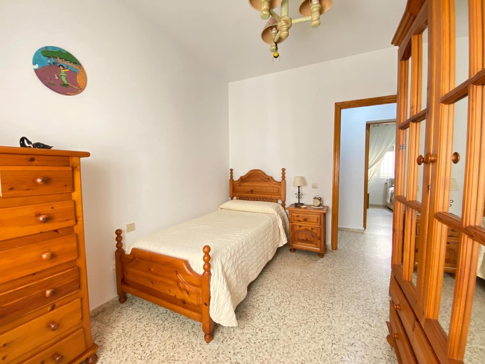 4 bedroom Villa for sale in Dos Hermanas - € 290,000 (Ref: 10043138)