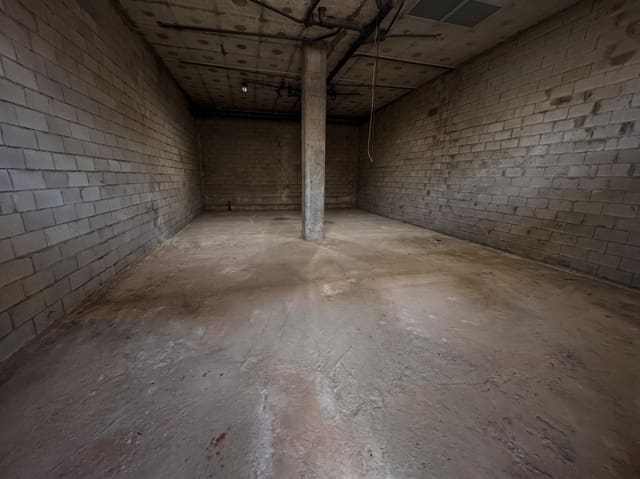 Kommersiell til salgs i Bormujos - € 53 000 (Ref: 10064791)