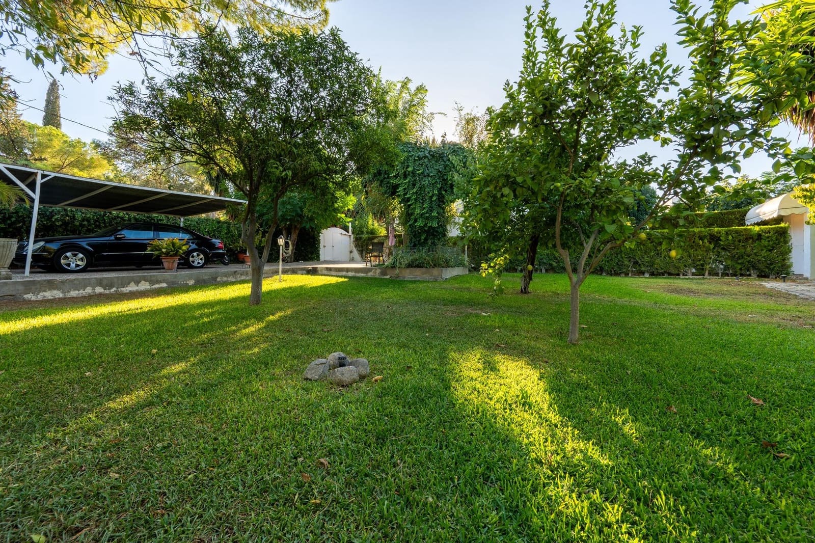 3 bedroom Villa for sale in Espartinas with pool - € 399,900 (Ref: 10089825)