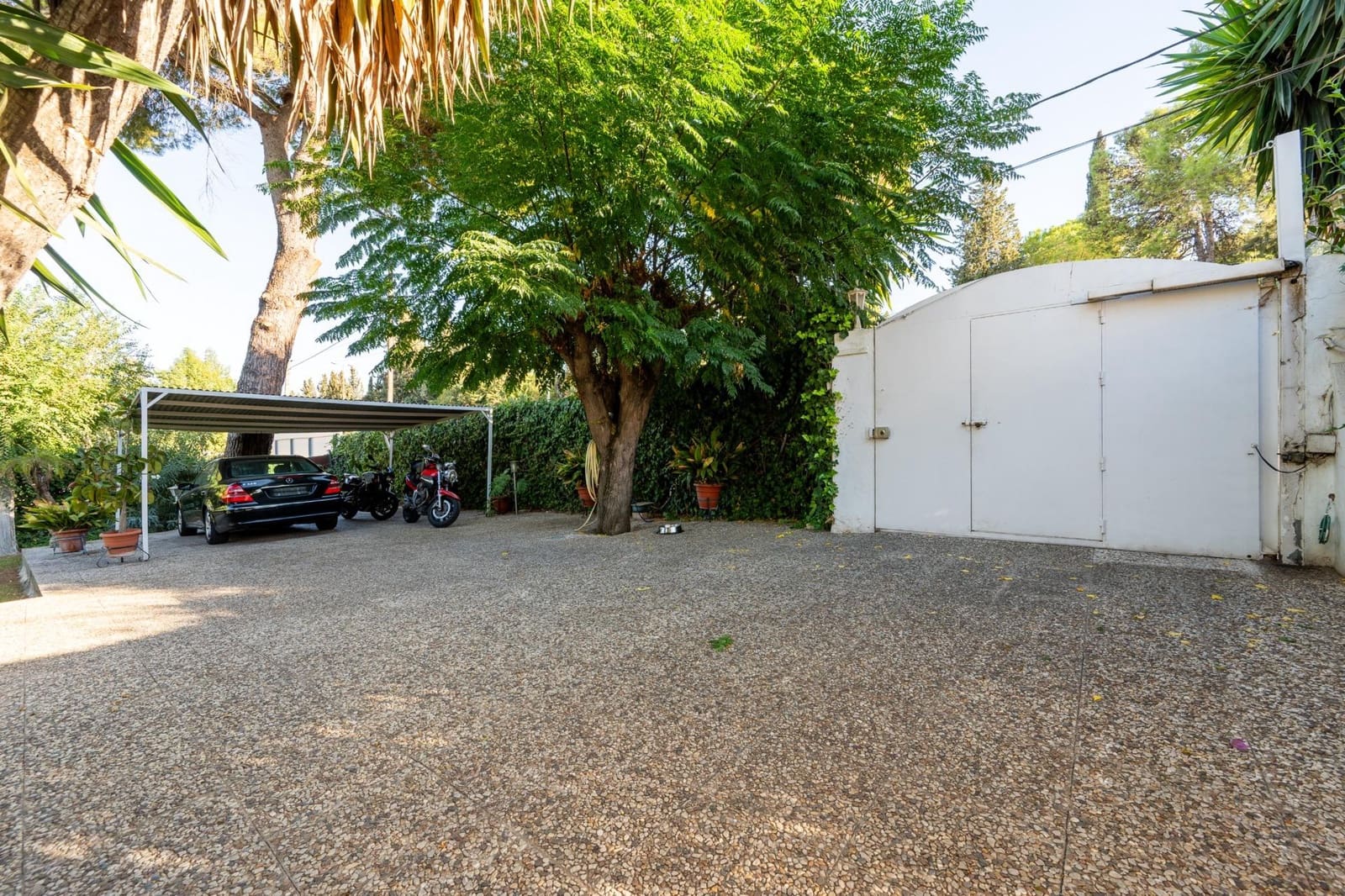 3 bedroom Villa for sale in Espartinas with pool - € 399,900 (Ref: 10089825)