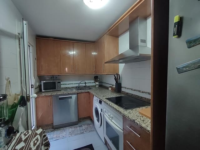 2 bedroom Flat for sale in Dos Hermanas with garage - € 185,000 (Ref: 10109796)