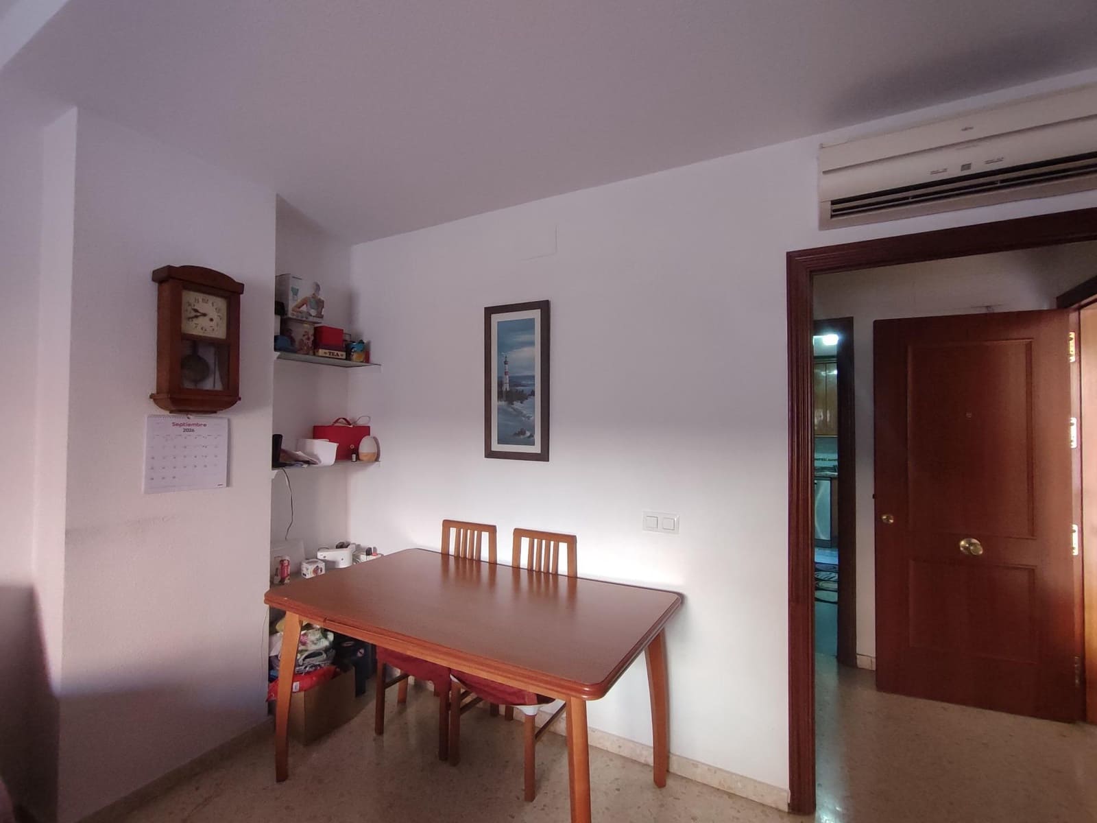 2 bedroom Flat for sale in Dos Hermanas with garage - € 185,000 (Ref: 10109796)