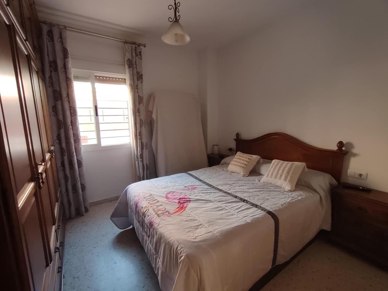 2 bedroom Flat for sale in Dos Hermanas with garage - € 185,000 (Ref: 10109796)