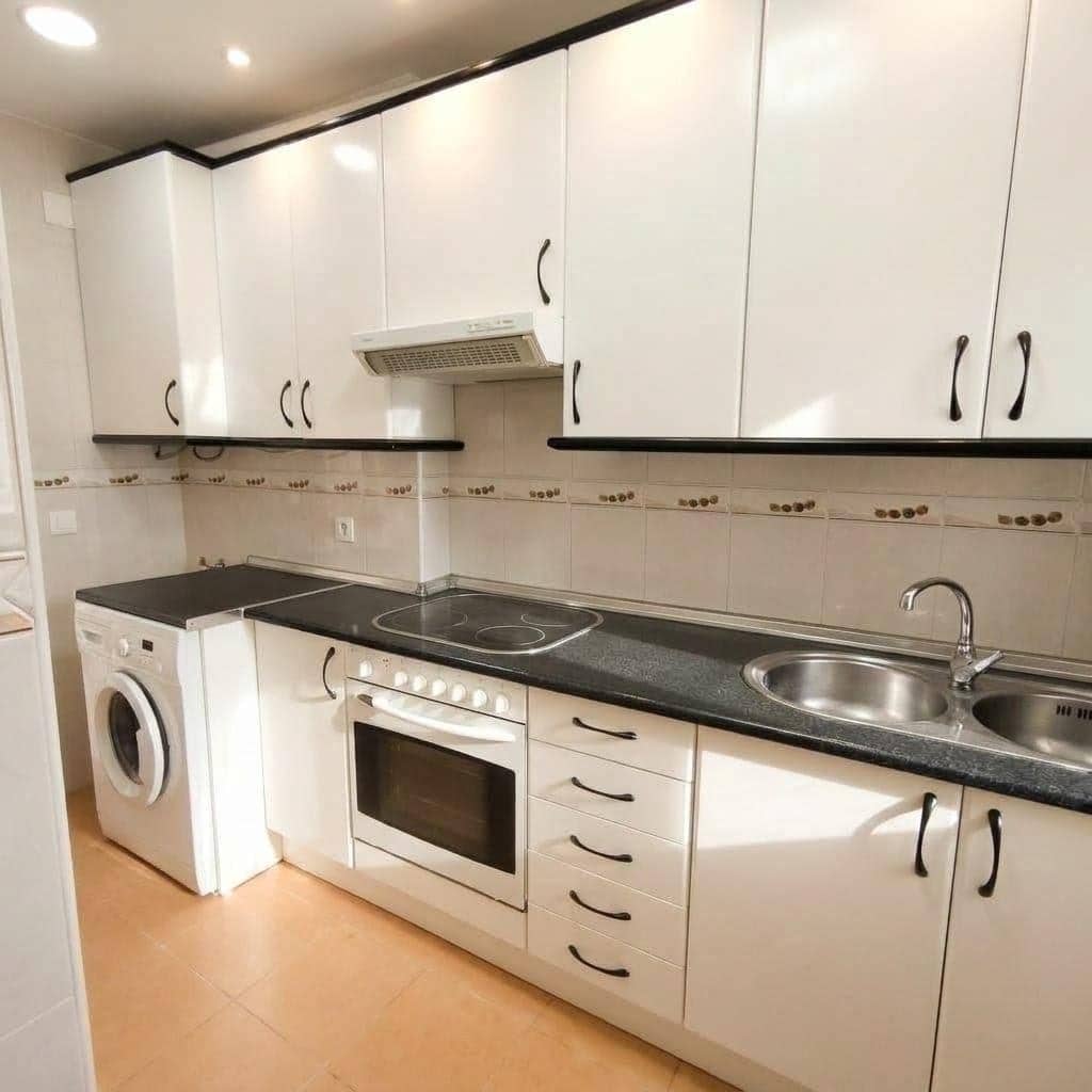 4 camera da letto Villetta a Schiera in vendita in Siviglia citta - 300.000 € (Rif: 10142482)