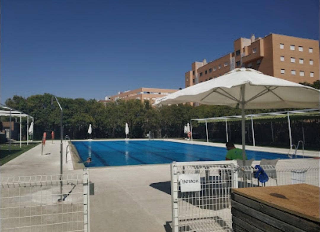 4 camera da letto Villetta a Schiera in vendita in Siviglia citta - 300.000 € (Rif: 10142482)