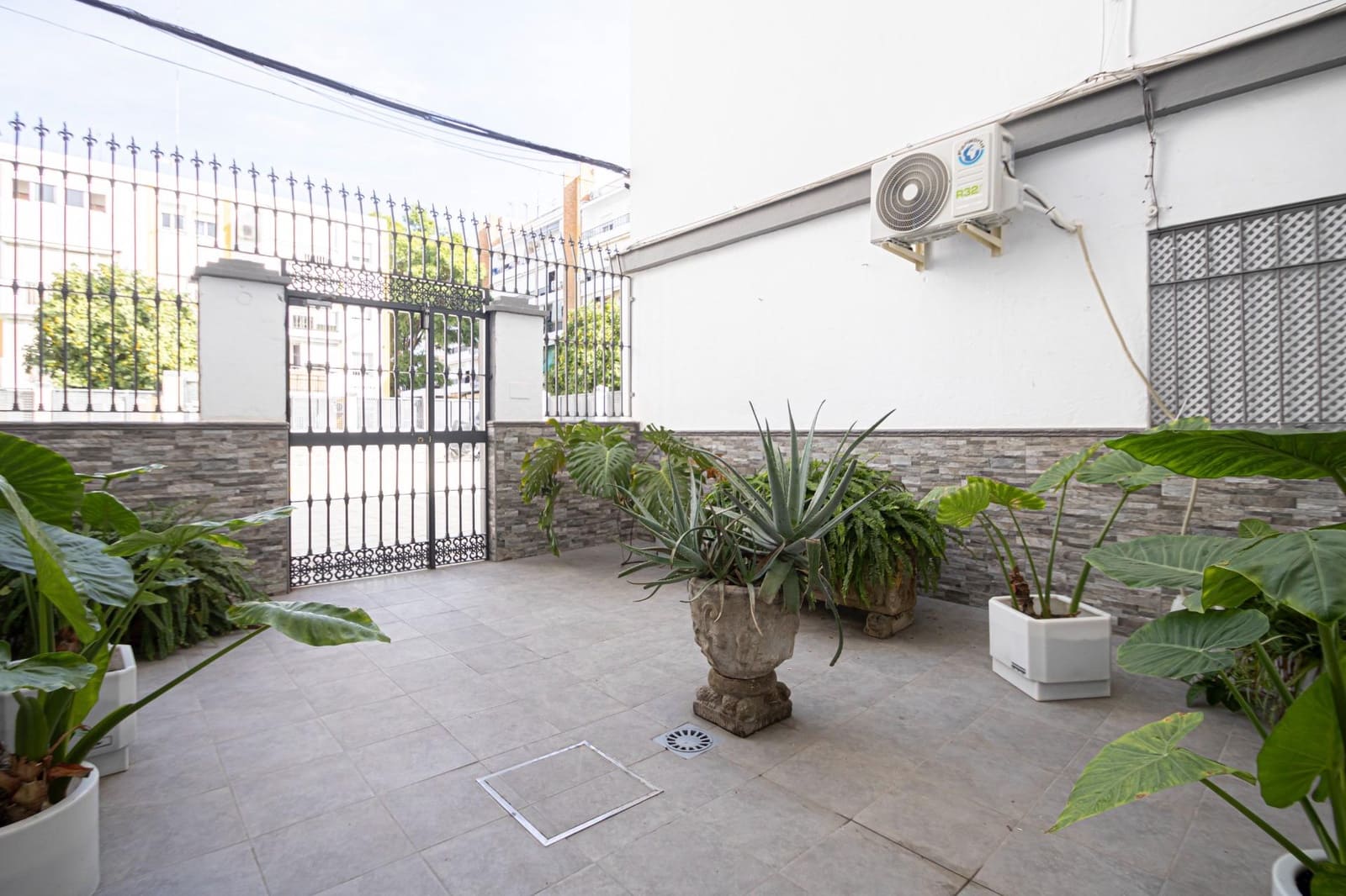 2 soveværelse Lejlighed til salg i Sevilla by - € 170.000 (Ref: 10148894)