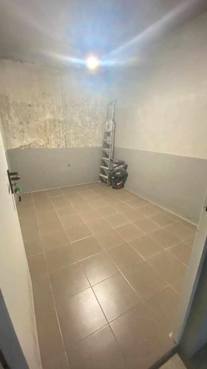 2 bedroom Flat for rent in Dos Hermanas with pool - € 950 (Ref: 10166793)
