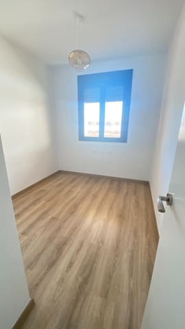 2 bedroom Flat for rent in Dos Hermanas with pool - € 950 (Ref: 10166793)