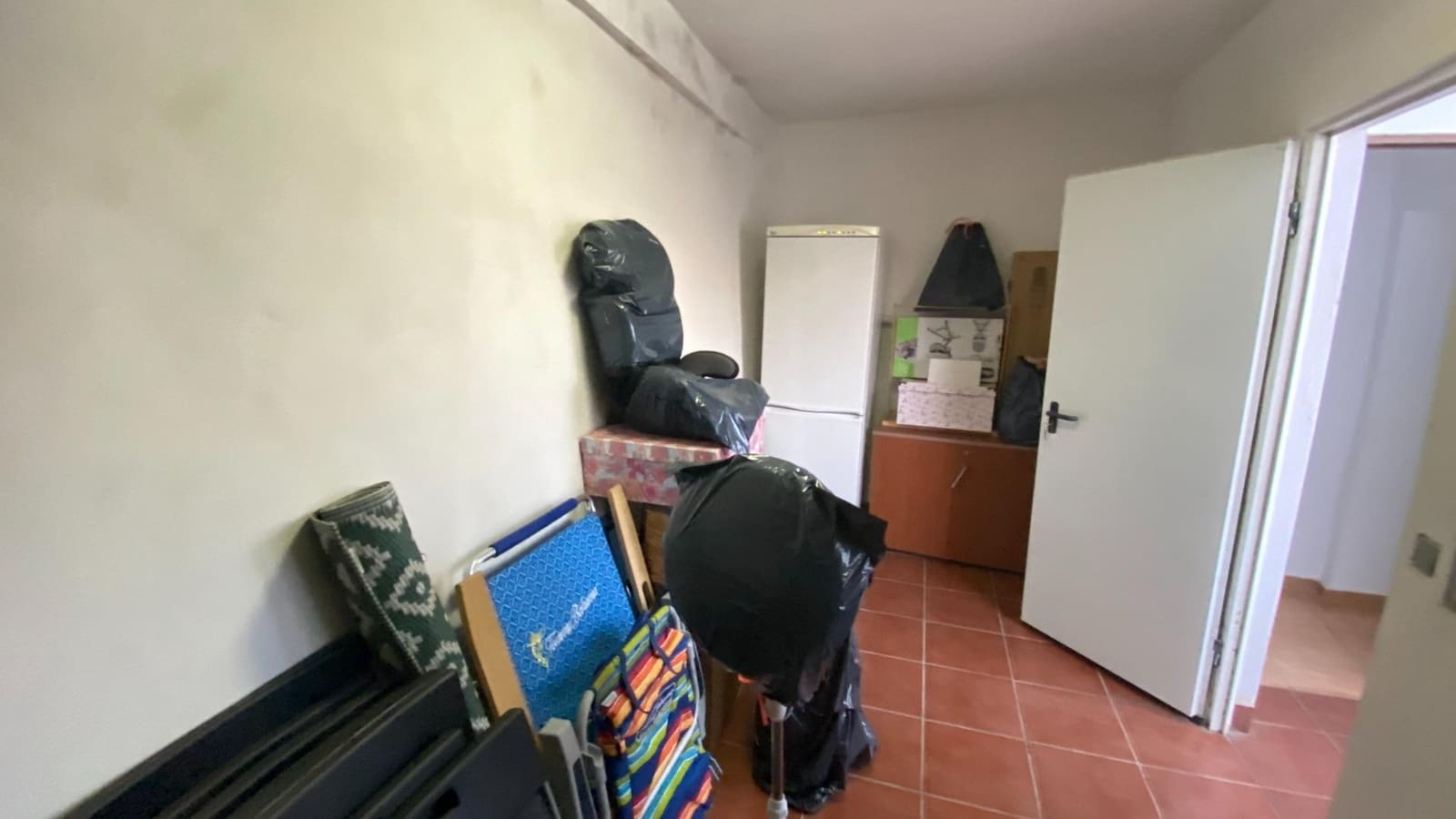 3 makuuhuone Omakotitalo myytävänä paikassa Sevilla kaupunki - 210 000 € (Ref: 10185064)