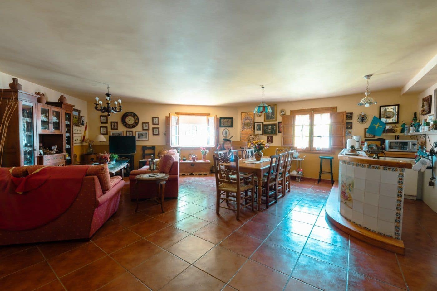 7 soveværelse Villa til salg i Tomares med swimmingpool garage - € 690.000 (Ref: 7763700)