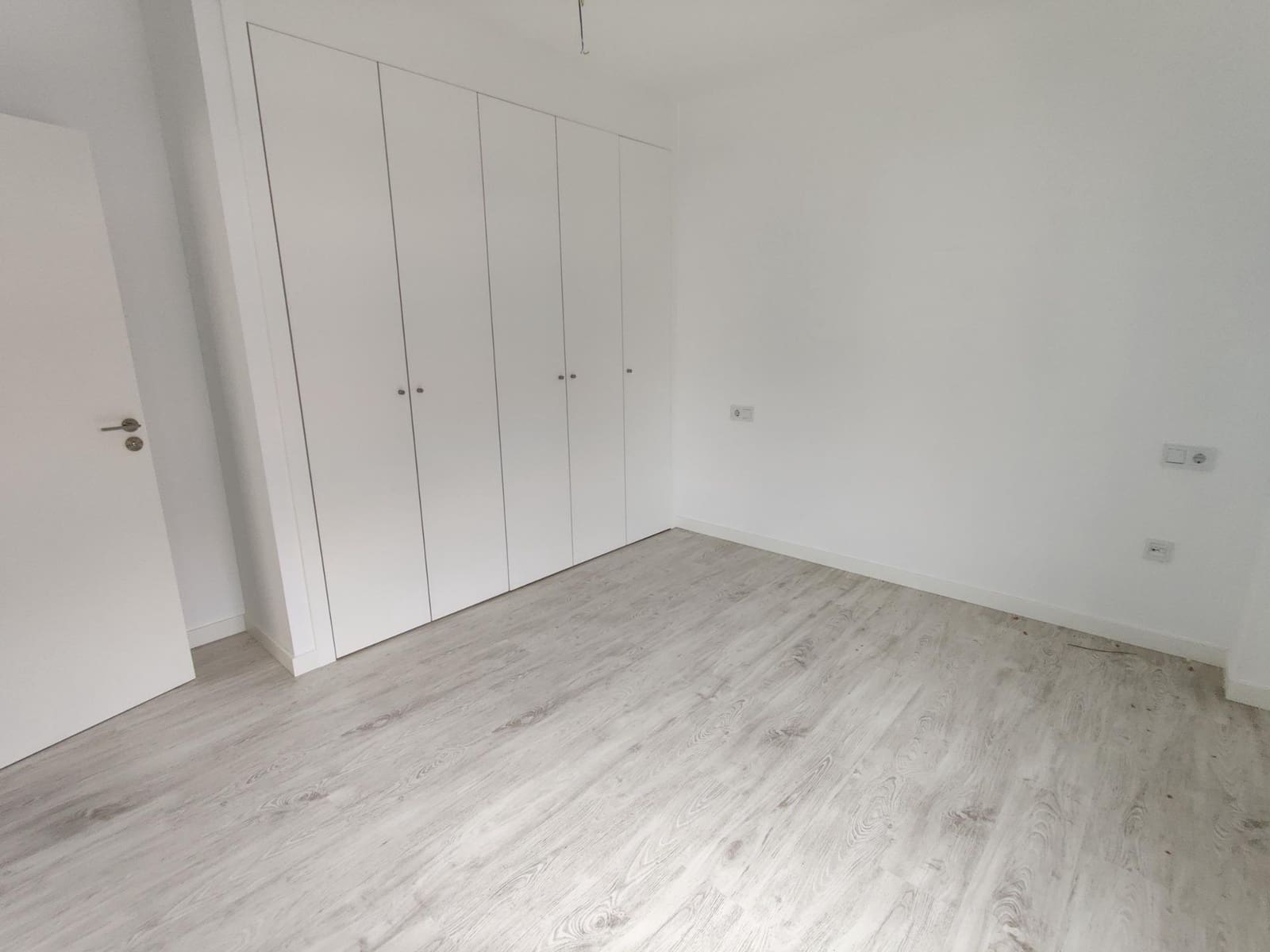 3 quarto Apartamento para arrendar em Camas com piscina garagem - 1 000 € (Ref: 7961960)
